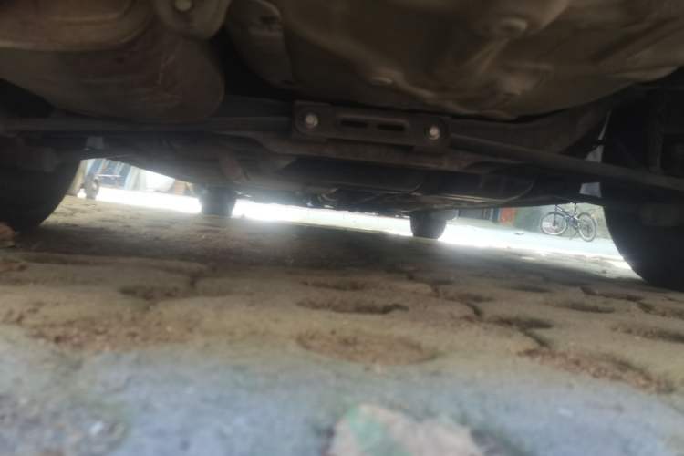 Used Buick Excelle 2011 1.6LX-AT Chassis Front