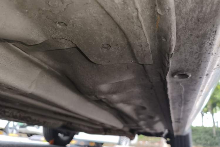 Used Buick Excelle 2011 1.6 LE-AT Chassis Front Left