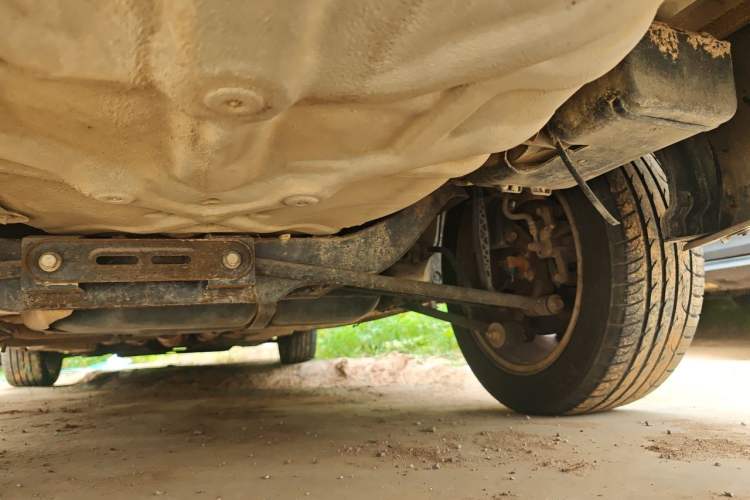 Used Buick Excelle 2011 1.6 LX-MT Chassis Front Left
