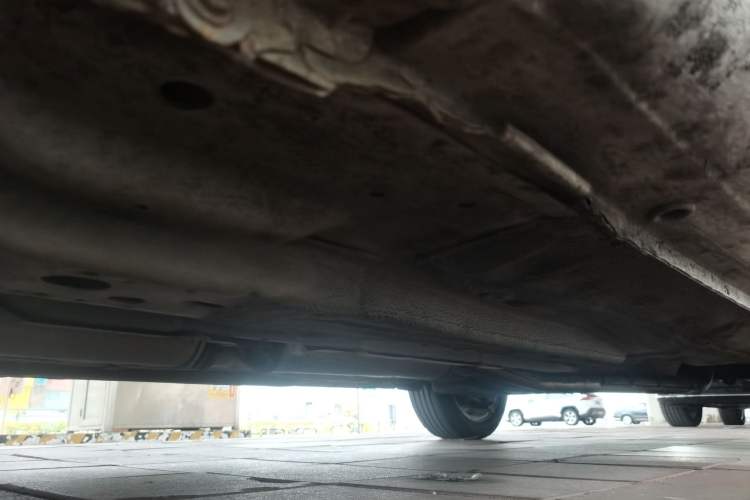 Used Buick Excelle 2011 1.6 LE-AT Chassis Front Left