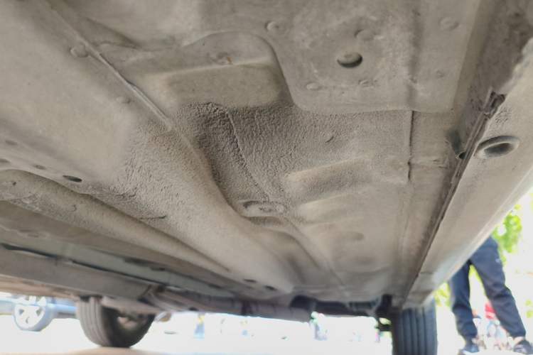 Used Buick Excelle 2011 1.6 LE-MT Chassis Front Left
