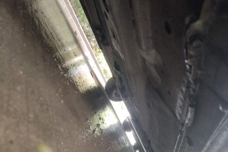 Used Buick Excelle 2011 1.6 LE-MT Chassis Front Left