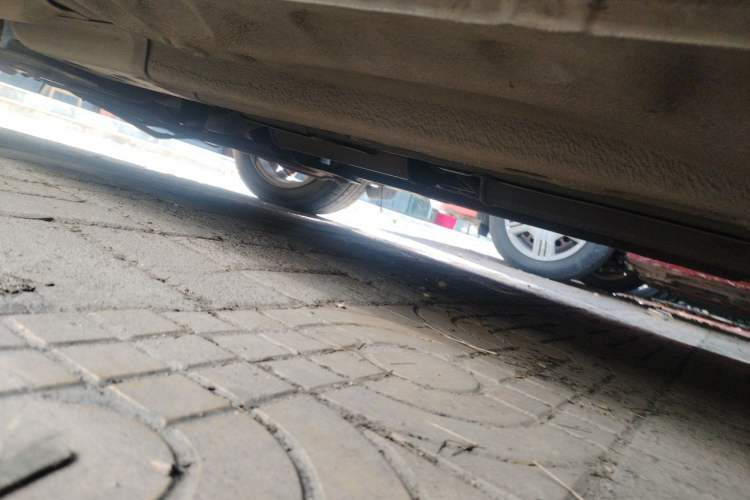 Used Buick Excelle 2011 1.6 LE-MT Chassis Front Left