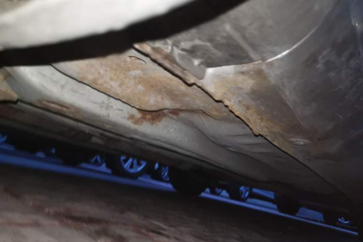 Used Buick Excelle 2011 1.6 LX-MT Chassis Front Left