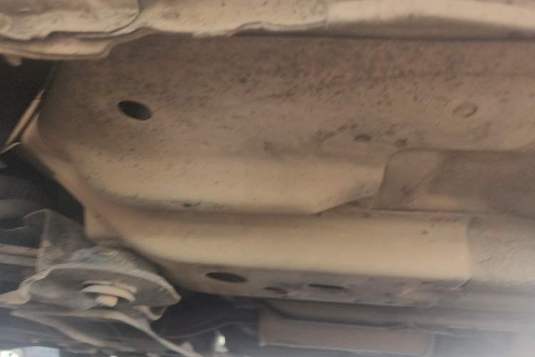 Used Buick Excelle 2011 1.6 LE-MT Chassis Front Left