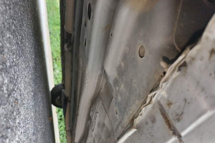 Used Buick Excelle 2011 1.6 LX-MT Chassis Front Left
