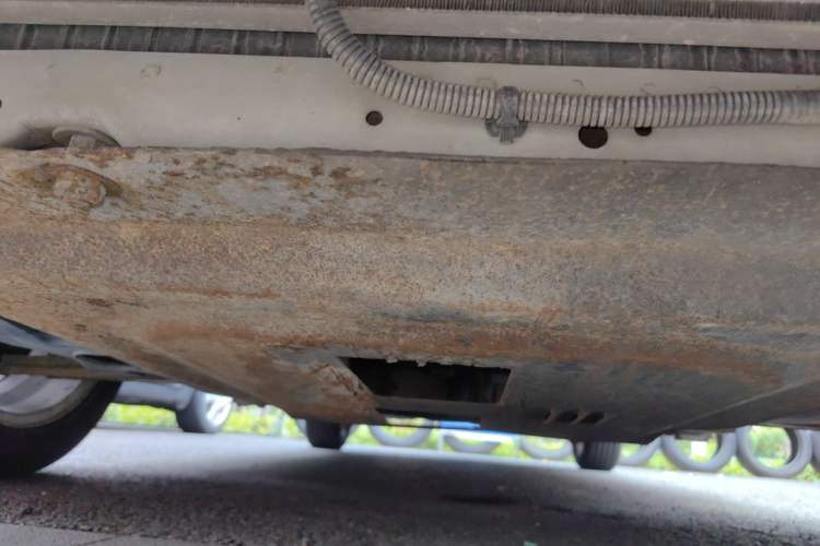Used Buick Excelle 2011 1.6 LE-MT Chassis Front