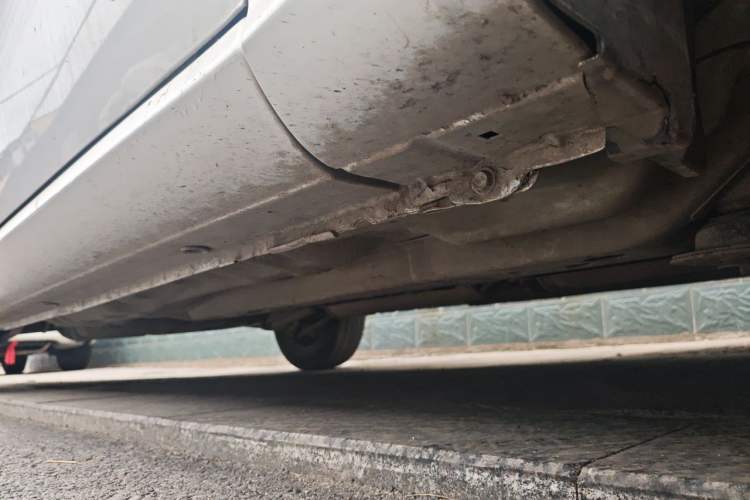 Used Buick Excelle 2011 1.6LX-AT Chassis Front Right