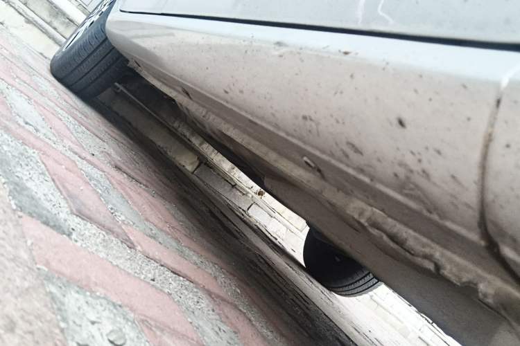 Used Buick Excelle 2011 1.6LX-AT Chassis Front Right