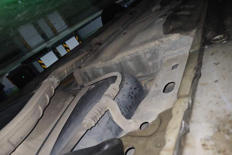 Used Buick Excelle 2011 1.6LX-AT Chassis Front Right