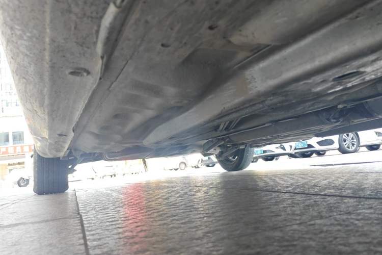 Used Buick Excelle 2011 1.6 LE-AT Chassis Front Right