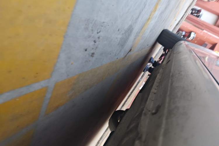 Used Buick Excelle 2011 1.6 LX-MT Chassis Front Right