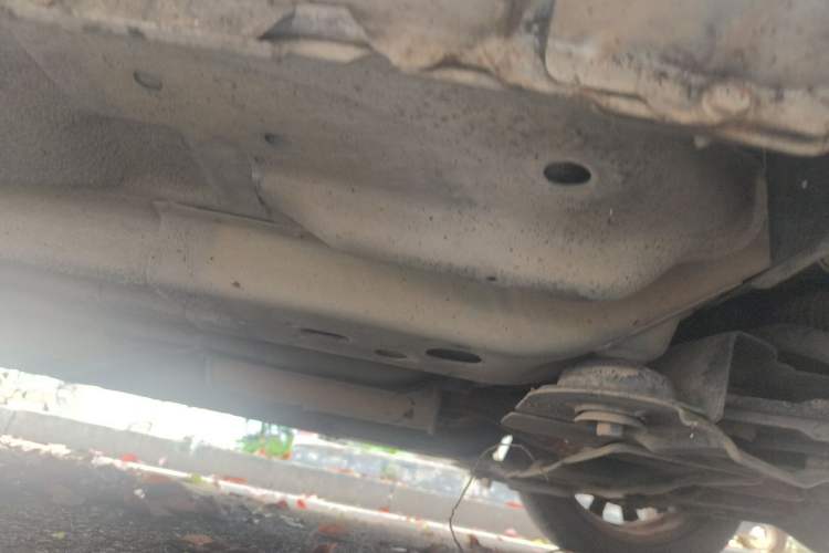 Used Buick Excelle 2011 1.6 LE-MT Chassis Front Right
