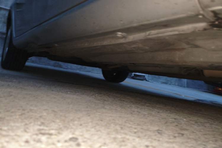 Used Buick Excelle 2011 1.6 LE-AT Chassis Front Right