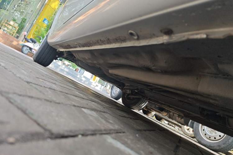 Used Buick Excelle 2011 1.6 LX-MT Chassis Front Right