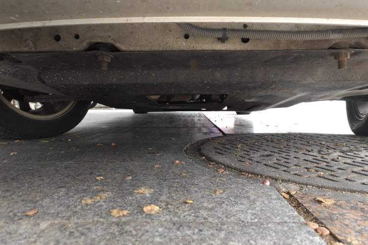 Used Buick Excelle 2011 1.6 LE-AT Chassis Front