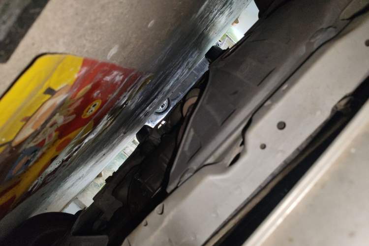 Used Buick Excelle 2011 1.6 LE-MT Chassis Front
