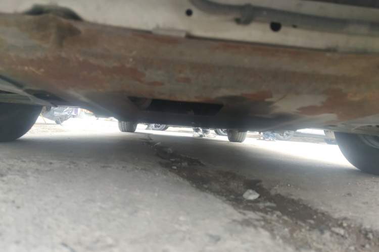 Used Buick Excelle 2011 1.6LX-AT Chassis Front