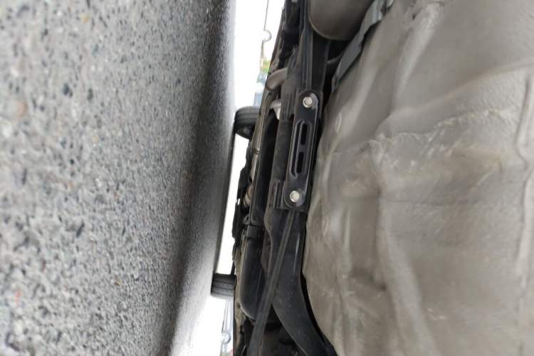 Used Buick Excelle 2011 1.6 LE-AT Chassis Rear