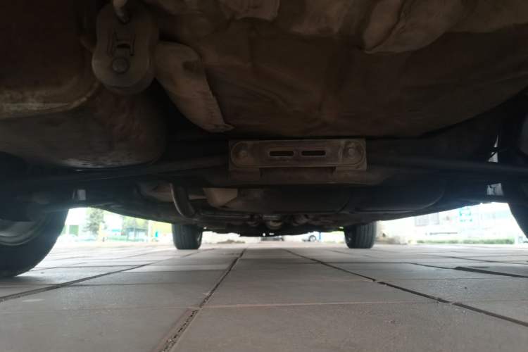 Used Buick Excelle 2011 1.6 LE-AT Chassis Rear