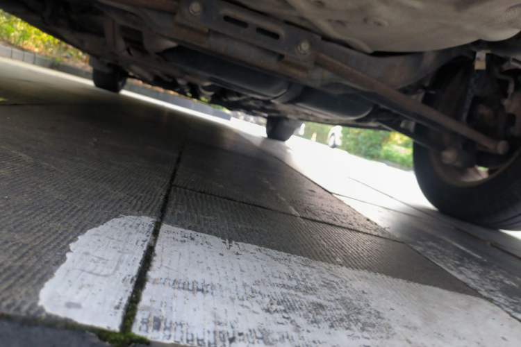Used Buick Excelle 2011 1.6 LE-MT Chassis Rear