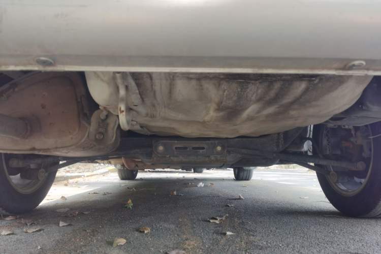 Used Buick Excelle 2011 1.6 LX-MT Chassis Rear