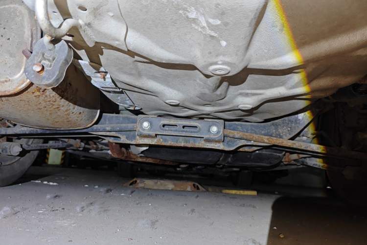 Used Buick Excelle 2011 1.6 LX-MT Chassis Rear