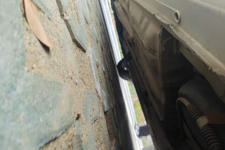 Used Buick Excelle 2011 1.6 LE-MT Chassis Rear Left