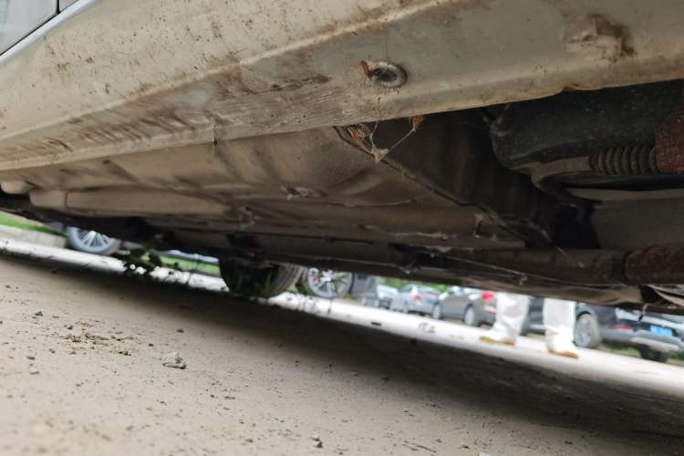 Used Buick Excelle 2011 1.6LX-AT Chassis Rear Left