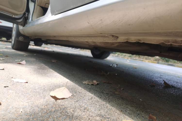 Used Buick Excelle 2011 1.6 LX-MT Chassis Rear Left