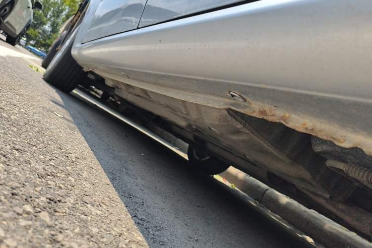 Used Buick Excelle 2011 1.6 LX-MT Chassis Rear Left