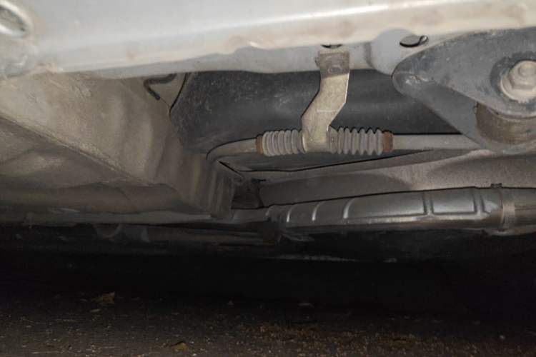 Used Buick Excelle 2011 1.6LX-AT Chassis Rear Left
