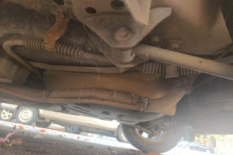 Used Buick Excelle 2011 1.6 LE-MT Chassis Rear Left