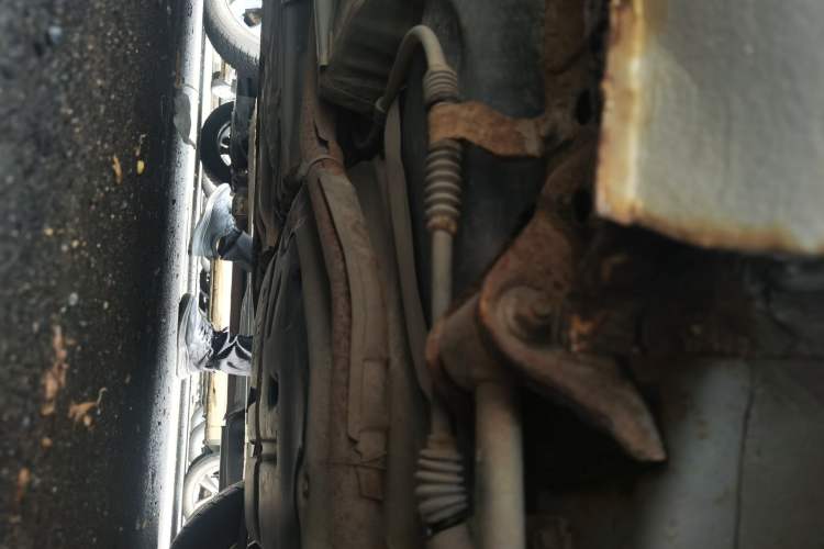 Used Buick Excelle 2011 1.6 LX-MT Chassis Rear Left