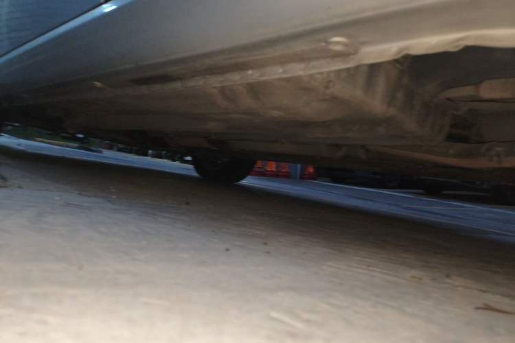 Used Buick Excelle 2011 1.6 LE-AT Chassis Rear Left