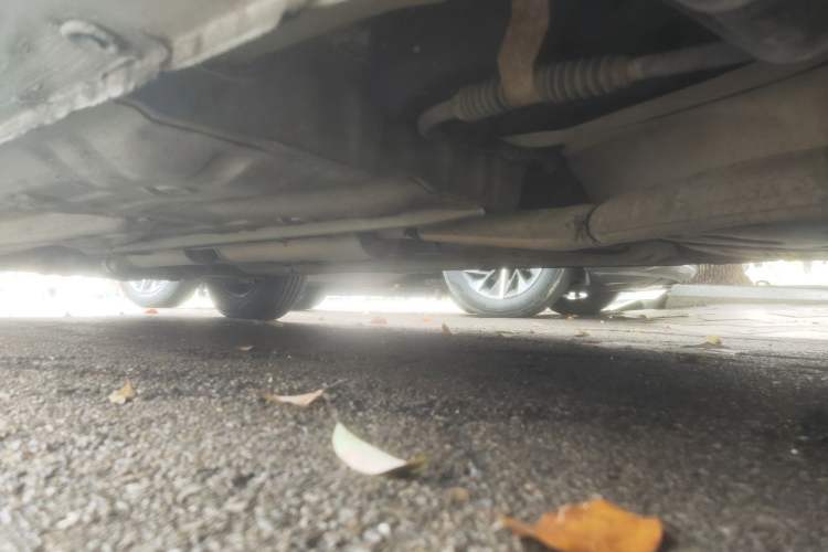 Used Buick Excelle 2011 1.6LX-AT Chassis Rear Left
