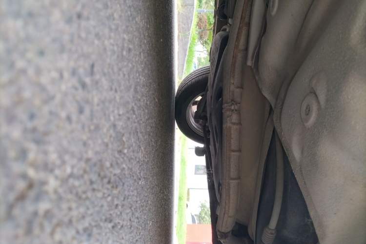 Used Buick Excelle 2011 1.6 LE-MT Chassis Rear Left
