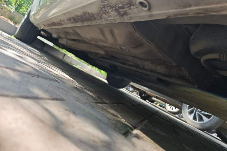 Used Buick Excelle 2011 1.6 LX-MT Chassis Rear Left