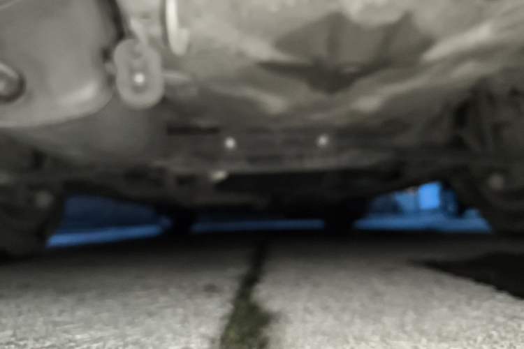 Used Buick Excelle 2011 1.6 LE-MT Chassis Rear