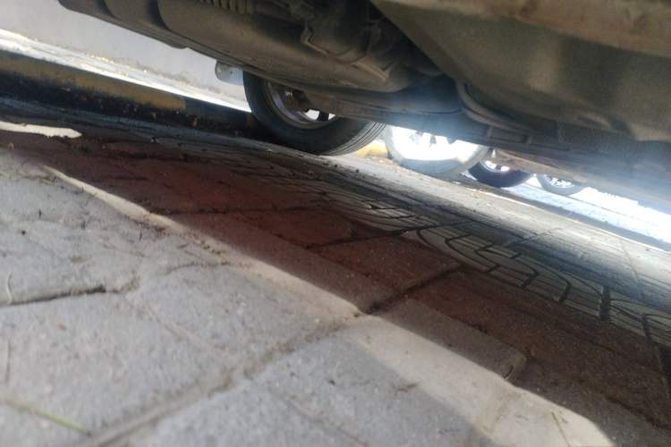 Used Buick Excelle 2011 1.6 LE-MT Chassis Rear Right