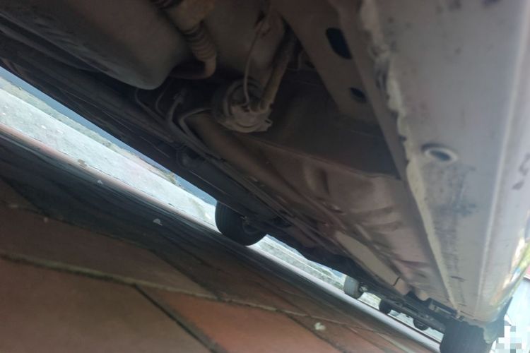Used Buick Excelle 2011 1.6 LX-MT Chassis Rear Right