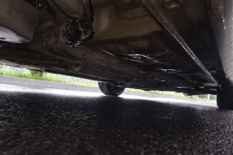Used Buick Excelle 2011 1.6LX-AT Chassis Rear Right