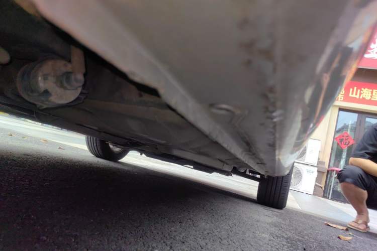 Used Buick Excelle 2011 1.6 LE-MT Chassis Rear Right