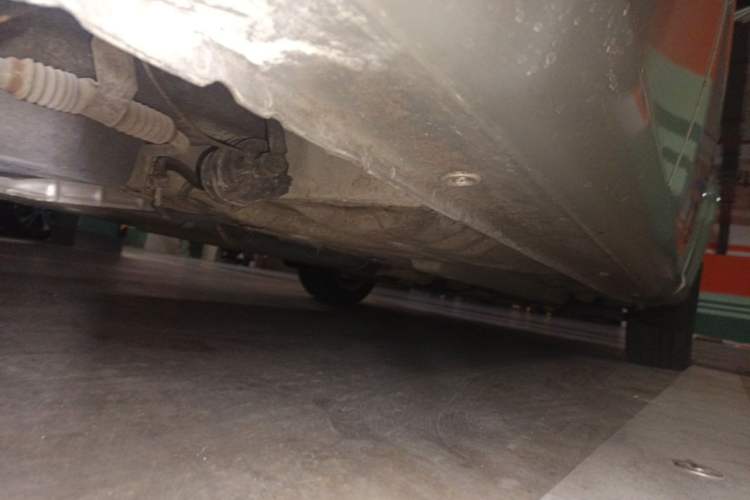 Used Buick Excelle 2011 1.6 LE-AT Chassis Rear Right