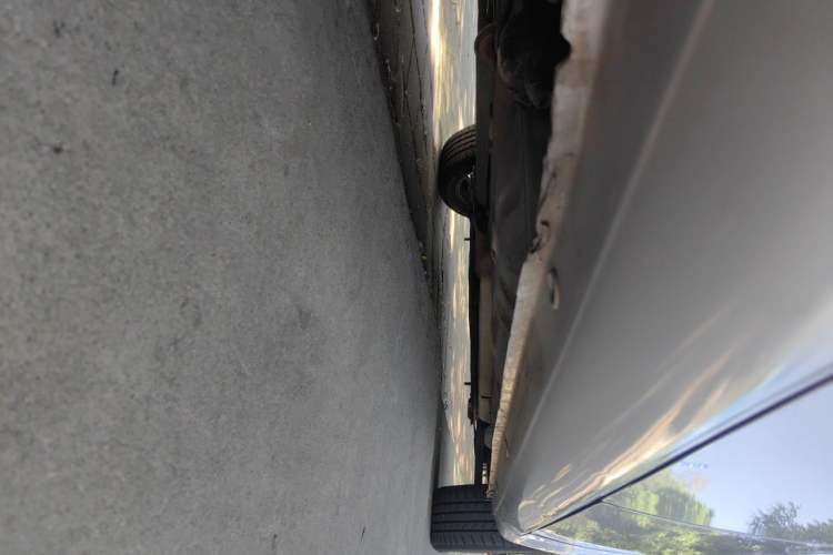 Used Buick Excelle 2011 1.6 LX-MT Chassis Rear Right