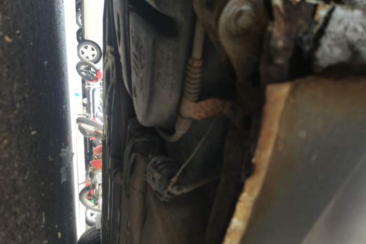Used Buick Excelle 2011 1.6 LX-MT Chassis Rear Right