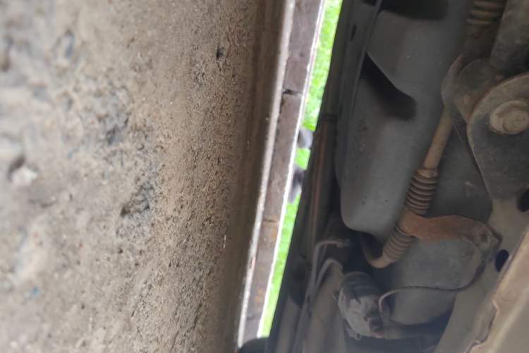 Used Buick Excelle 2011 1.6LX-AT Chassis Rear Right