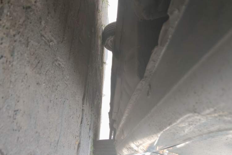 Used Buick Excelle 2011 1.6 LE-AT Chassis Rear Right