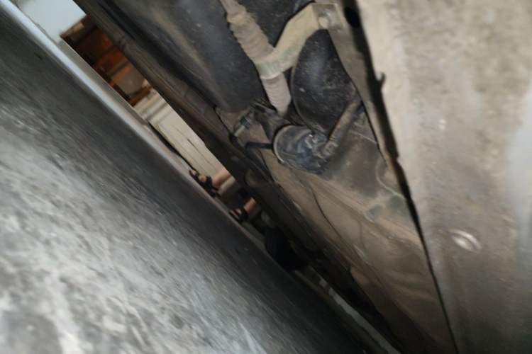 Used Buick Excelle 2011 1.6 LE-MT Chassis Rear Right
