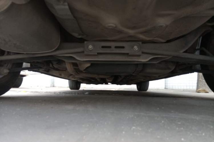 Used Buick Excelle 2011 1.6LX-AT Chassis Rear